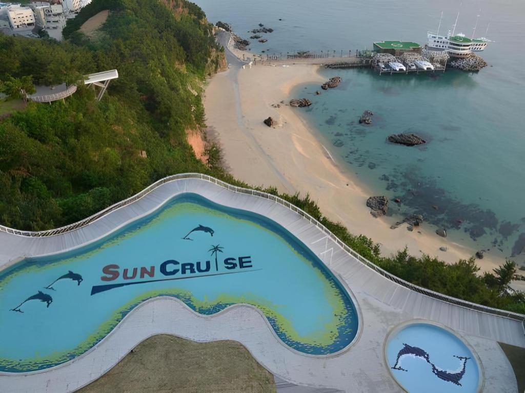 Sun Cruise Resort And Yacht Kosong-dong 外观 照片